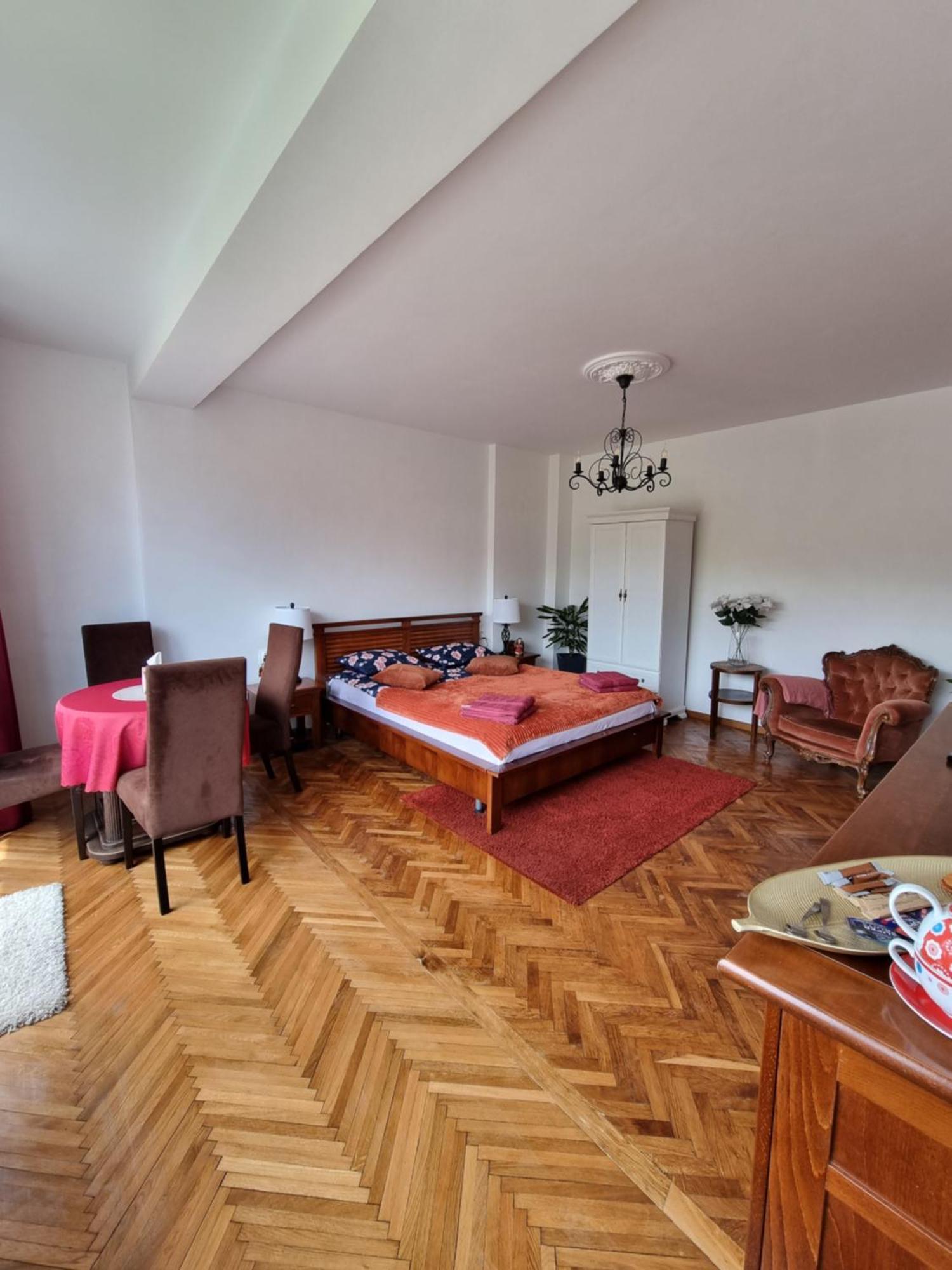 Apartment Toma Boutique *